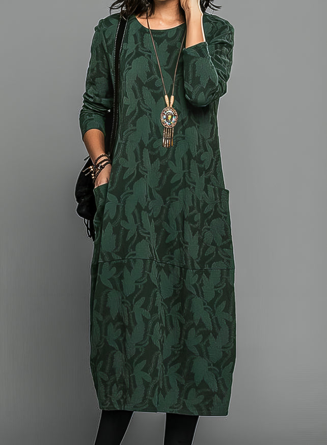 Madeleine | Warm winter dress with an elegant cut