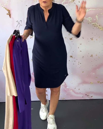 Hanneke™ | Plain dress with V-neck