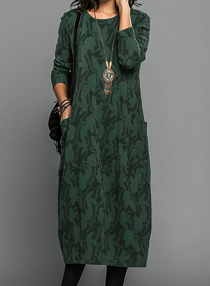 Madeleine | Warm winter dress with an elegant cut