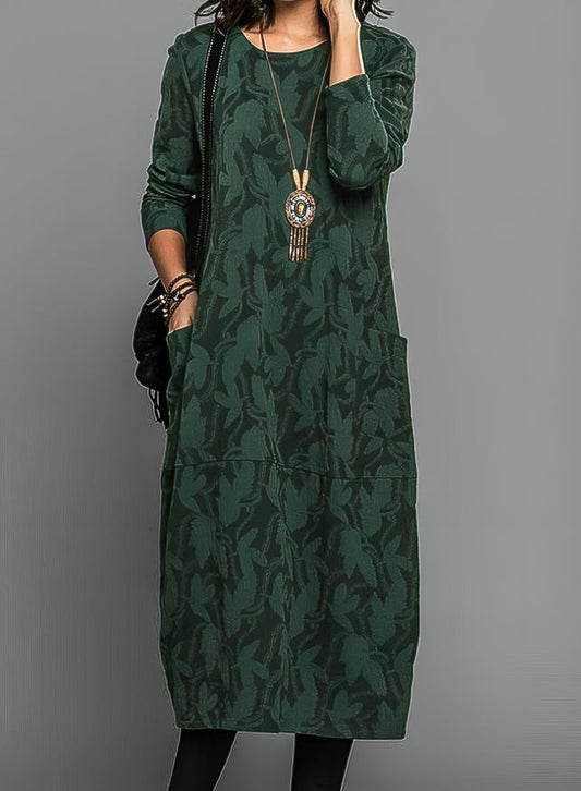 Madeleine | Warm winter dress with an elegant cut