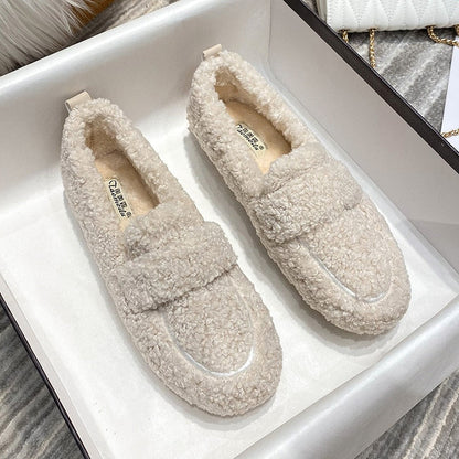 Giulia – Cozy Slippers Cover